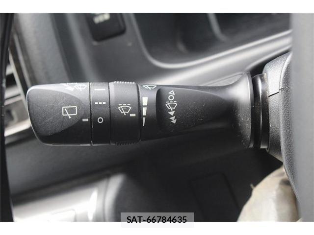 Toyota HIACE VAN 2021-05 6678523-25