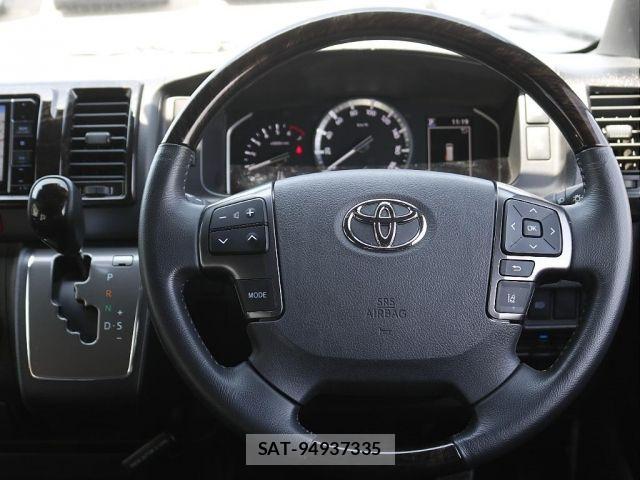 Toyota HIACE VAN 2024-01 6678513-15