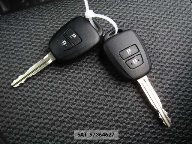 Toyota HIACE VAN 2022-03 6678521-10