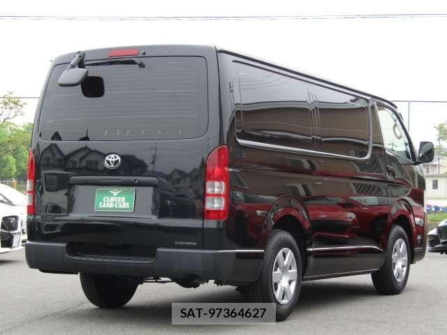 Toyota HIACE VAN 2022-03 6678521-12