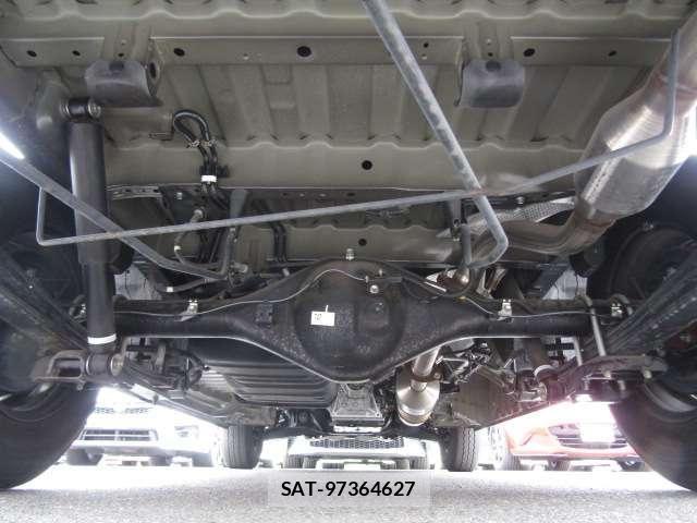 Toyota HIACE VAN 2022-03 6678521-19