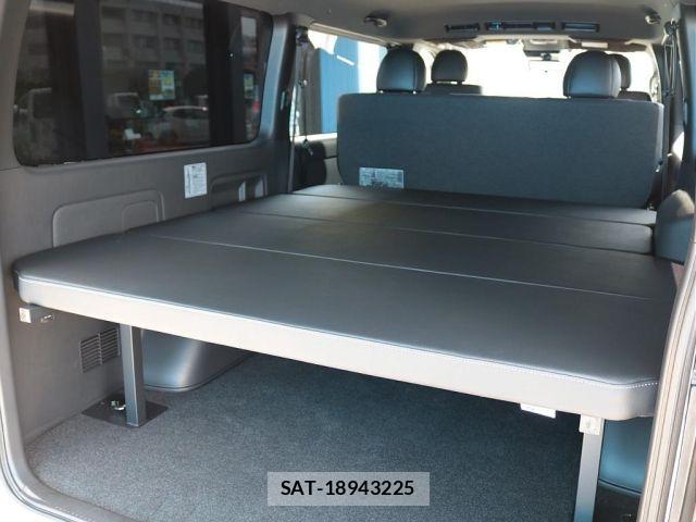 Toyota HIACE VAN 2025-01 6678508-11