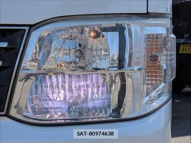 Toyota HIACE VAN 2012-08 6678524-9