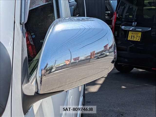 Toyota HIACE VAN 2012-08 6678524-19