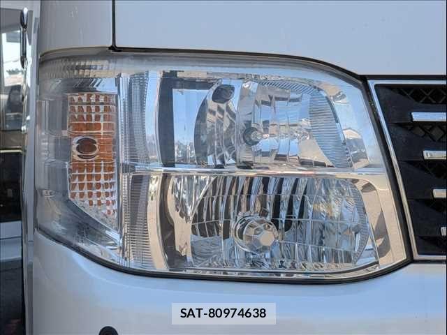 Toyota HIACE VAN 2012-08 6678524-22