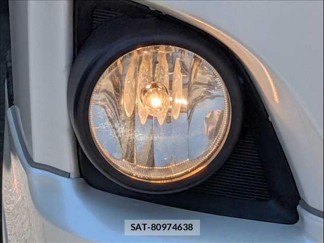 Toyota HIACE VAN 2012-08 6678524-29