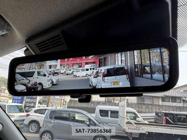 Toyota HIACE VAN 2026-03 6678516-18