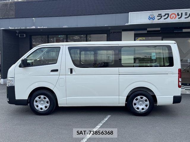 Toyota HIACE VAN 2026-03 6678516-1