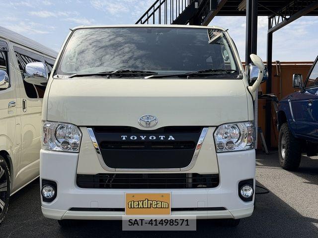 Toyota HIACE VAN 2018-04 6684054-1
