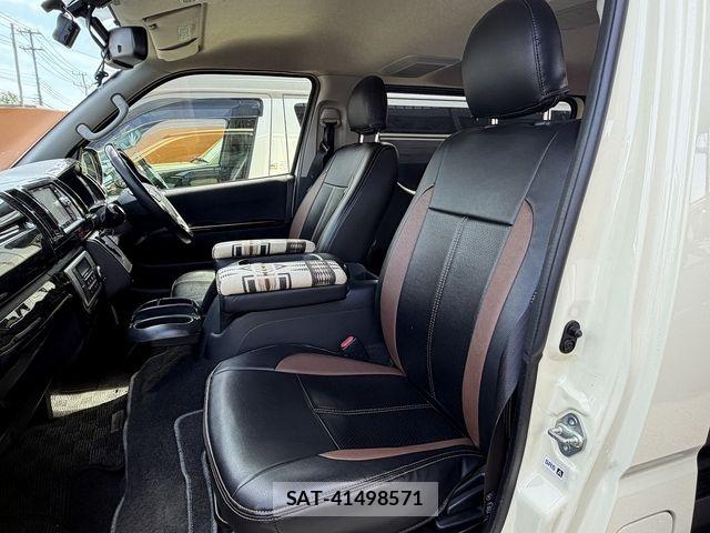 Toyota HIACE VAN 2018-04 6684054-6