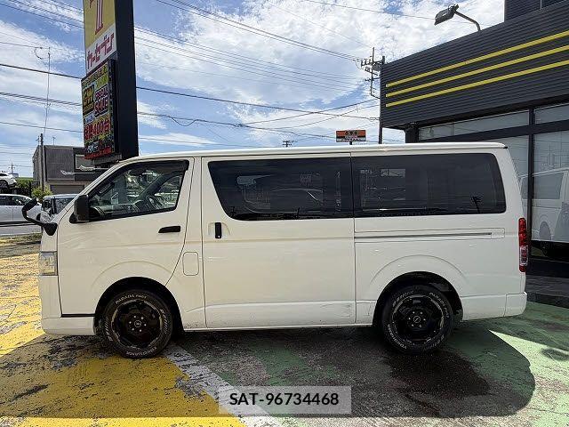 Toyota HIACE VAN 2021-03 6682926-5
