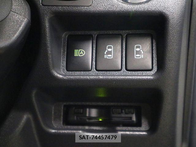 Toyota HIACE VAN 2023-03 6691319-24