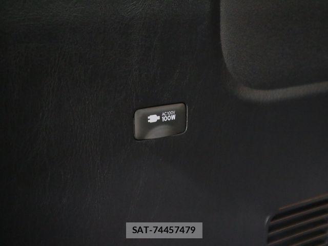 Toyota HIACE VAN 2023-03 6691319-26