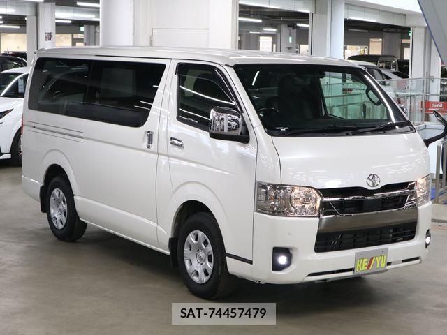 Toyota HIACE VAN 2023-03 6691319-3