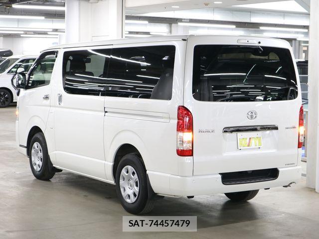 Toyota HIACE VAN 2023-03 6691319-6