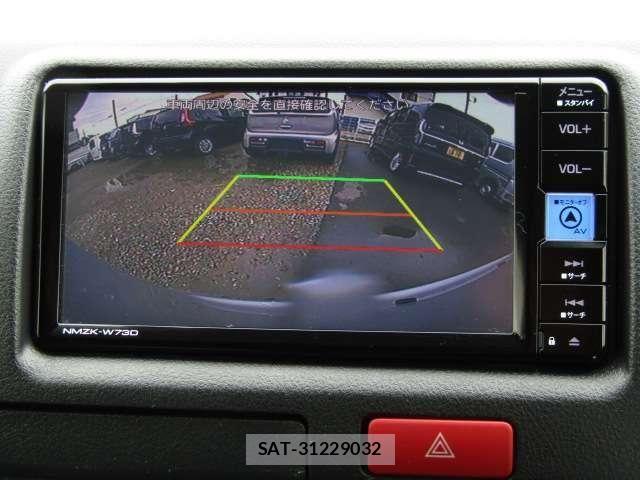 Toyota HIACE VAN 2023-02 6717583-5