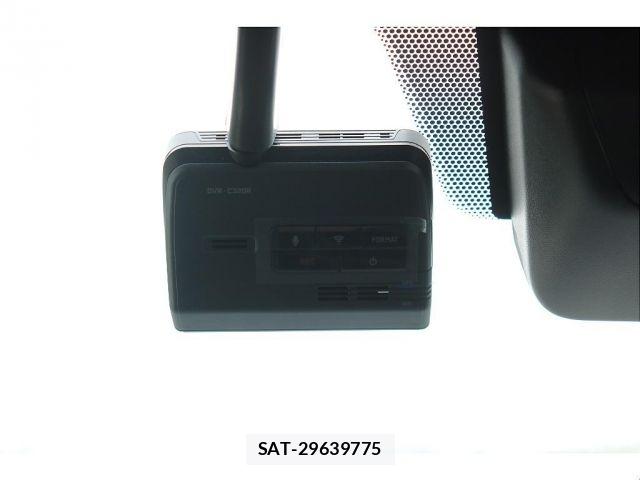 Toyota HIACE VAN 2022-01 6717580-14