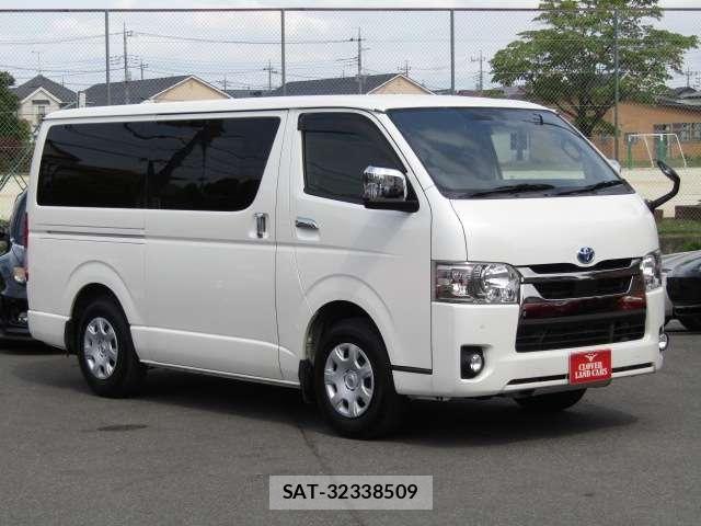 Toyota HIACE VAN 2020-06 6717585-14
