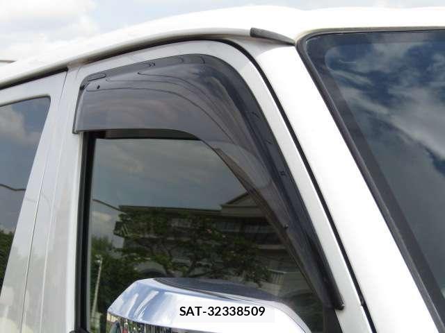 Toyota HIACE VAN 2020-06 6717585-22