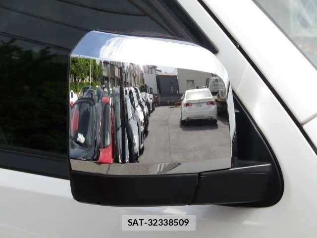 Toyota HIACE VAN 2020-06 6717585-23