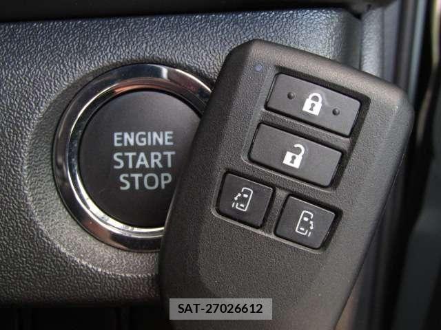 Toyota HIACE VAN 2026-03 6717575-9