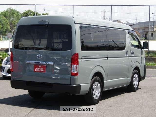 Toyota HIACE VAN 2026-03 6717575-11