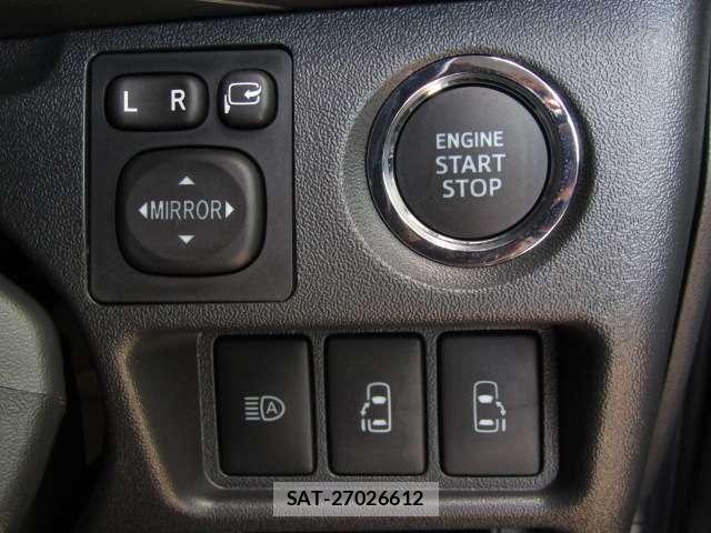 Toyota HIACE VAN 2026-03 6717575-5