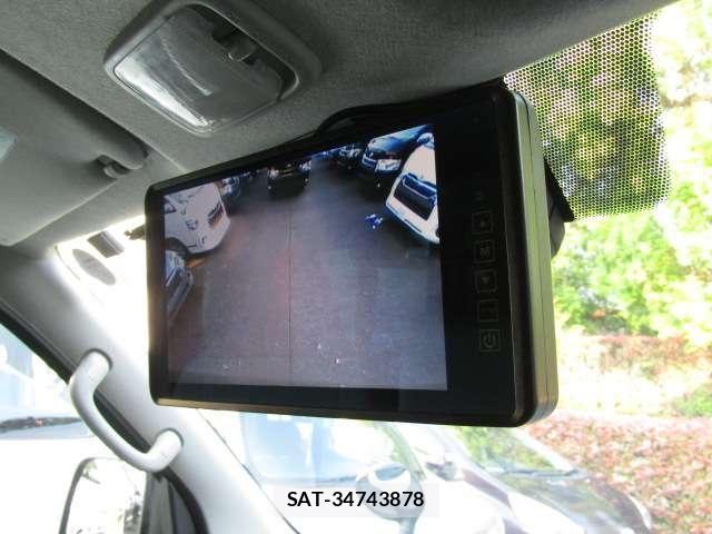 Toyota HIACE VAN 2021-08 6717588-11