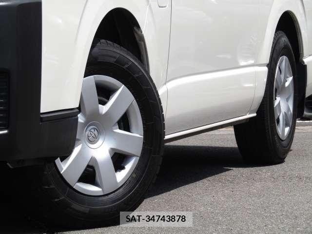 Toyota HIACE VAN 2021-08 6717588-19