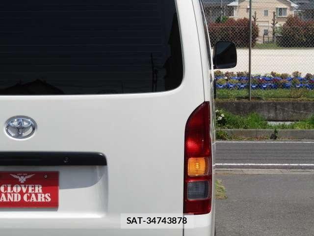 Toyota HIACE VAN 2021-08 6717588-28