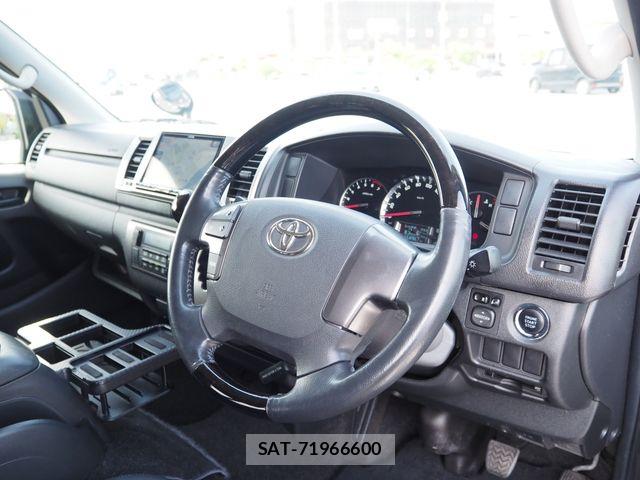 Toyota HIACE VAN 2016-10 6717589-1