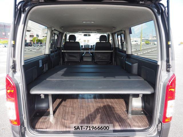Toyota HIACE VAN 2016-10 6717589-22