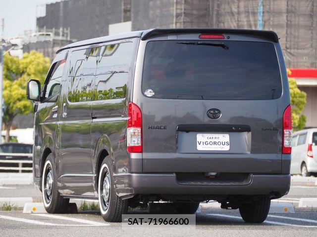 Toyota HIACE VAN 2016-10 6717589-2