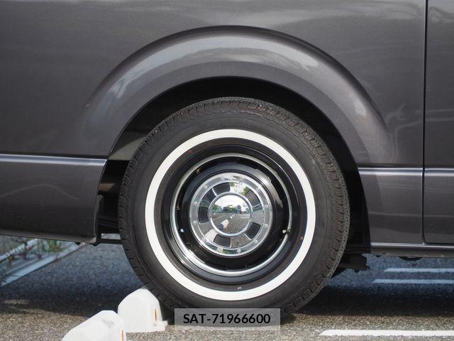 Toyota HIACE VAN 2016-10 6717589-6
