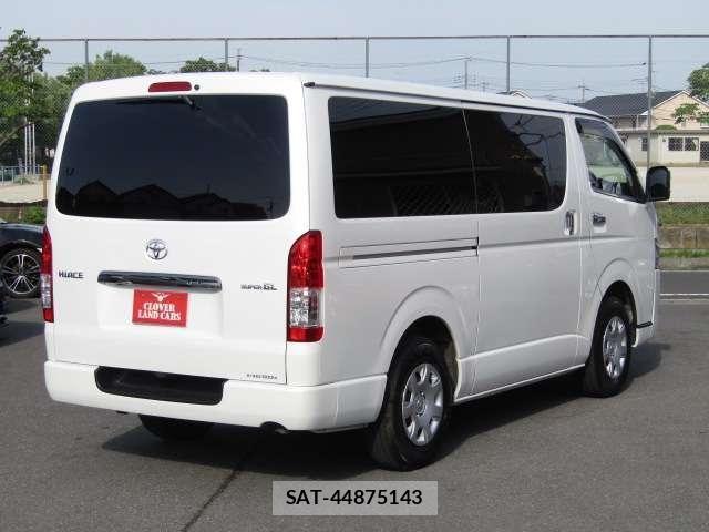 Toyota HIACE VAN 2021-12 6717581-14