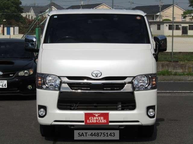 Toyota HIACE VAN 2021-12 6717581-15