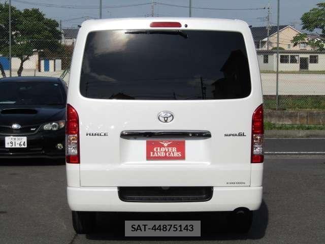 Toyota HIACE VAN 2021-12 6717581-16