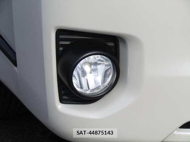 Toyota HIACE VAN 2021-12 6717581-26