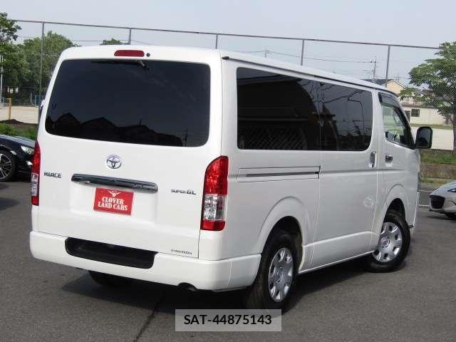 Toyota HIACE VAN 2021-12 6717581-29