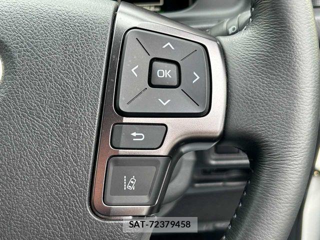 Toyota HIACE VAN 2021-06 6753619-5