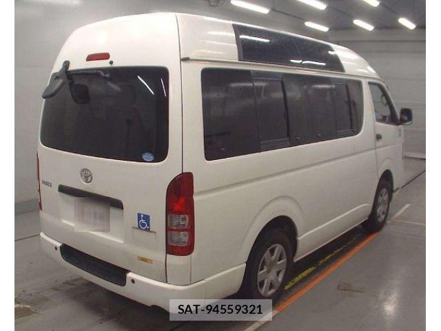 Toyota HIACE VAN 2010-08 6753627-1