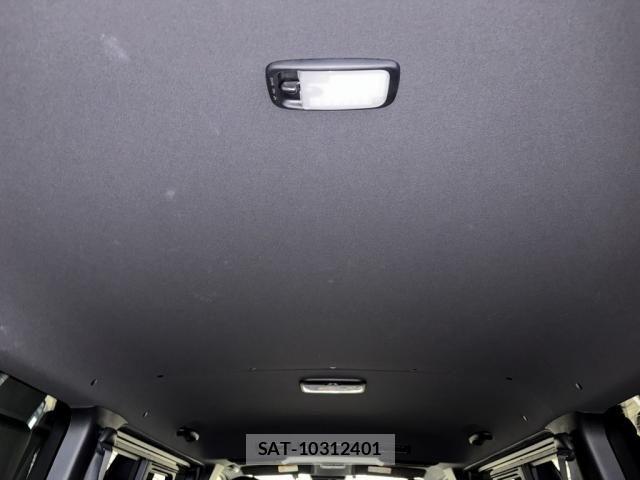 Toyota HIACE VAN 2024-07 6753618-22