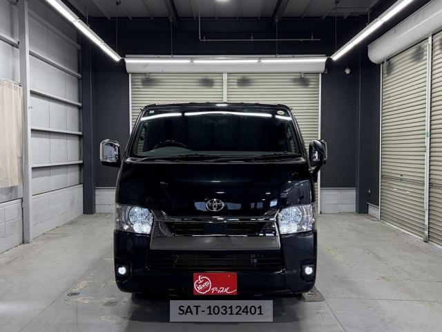 Toyota HIACE VAN 2024-07 6753618-24