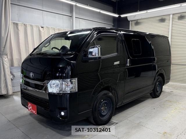 Toyota HIACE VAN 2024-07 6753618-25