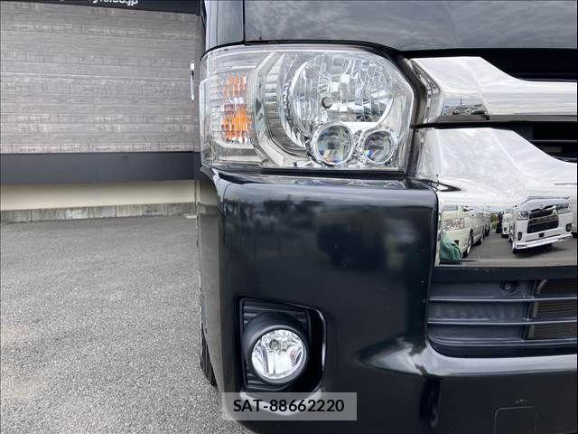 Toyota HIACE VAN 2019-09 6753622-9