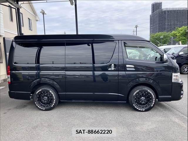 Toyota HIACE VAN 2019-09 6753622-12