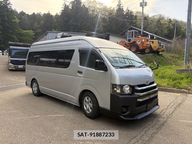 Toyota HIACE VAN 2005-03 6753624-2