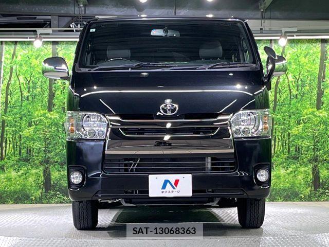 Toyota HIACE VAN 2019-07 6753621-13