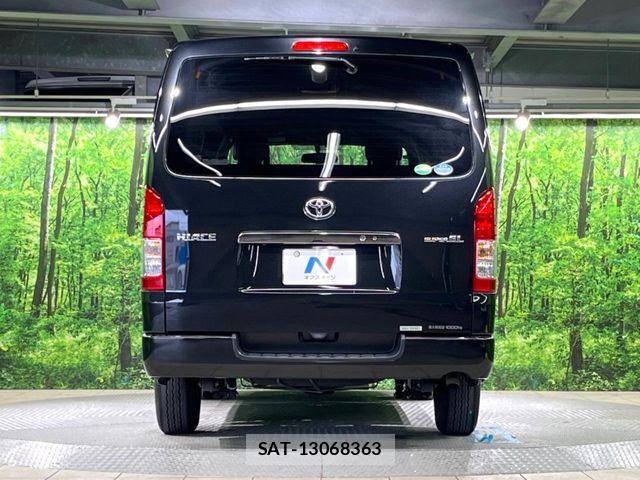 Toyota HIACE VAN 2019-07 6753621-14