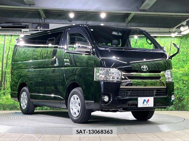 Toyota HIACE VAN 2019-07 6753621-15